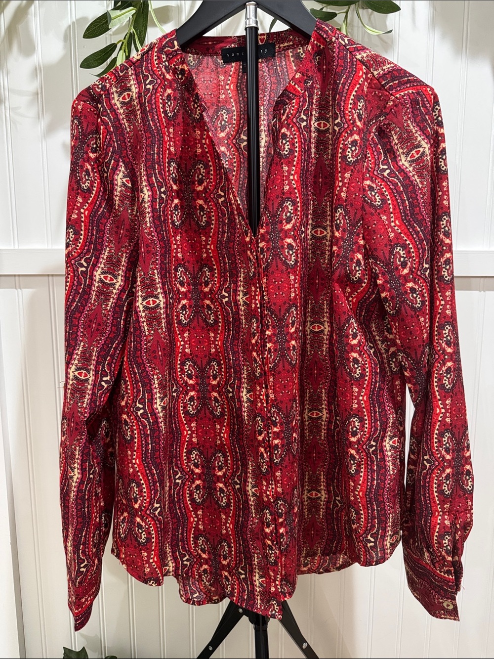 #493 SANCTUARY Red Paisley Button-Down Blouse M